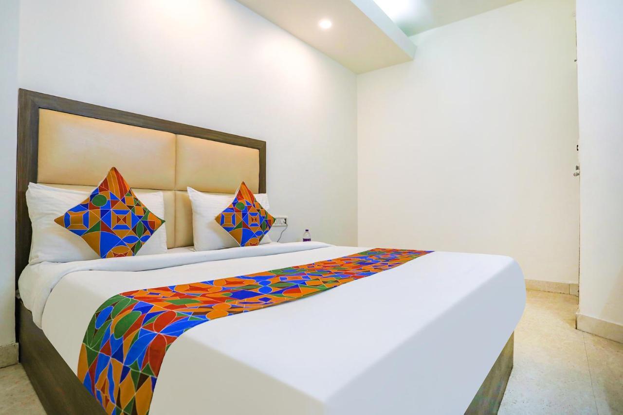 Fabhotel Jpm The Grand Bella - Nr Nehru Place Market 新德里 外观 照片