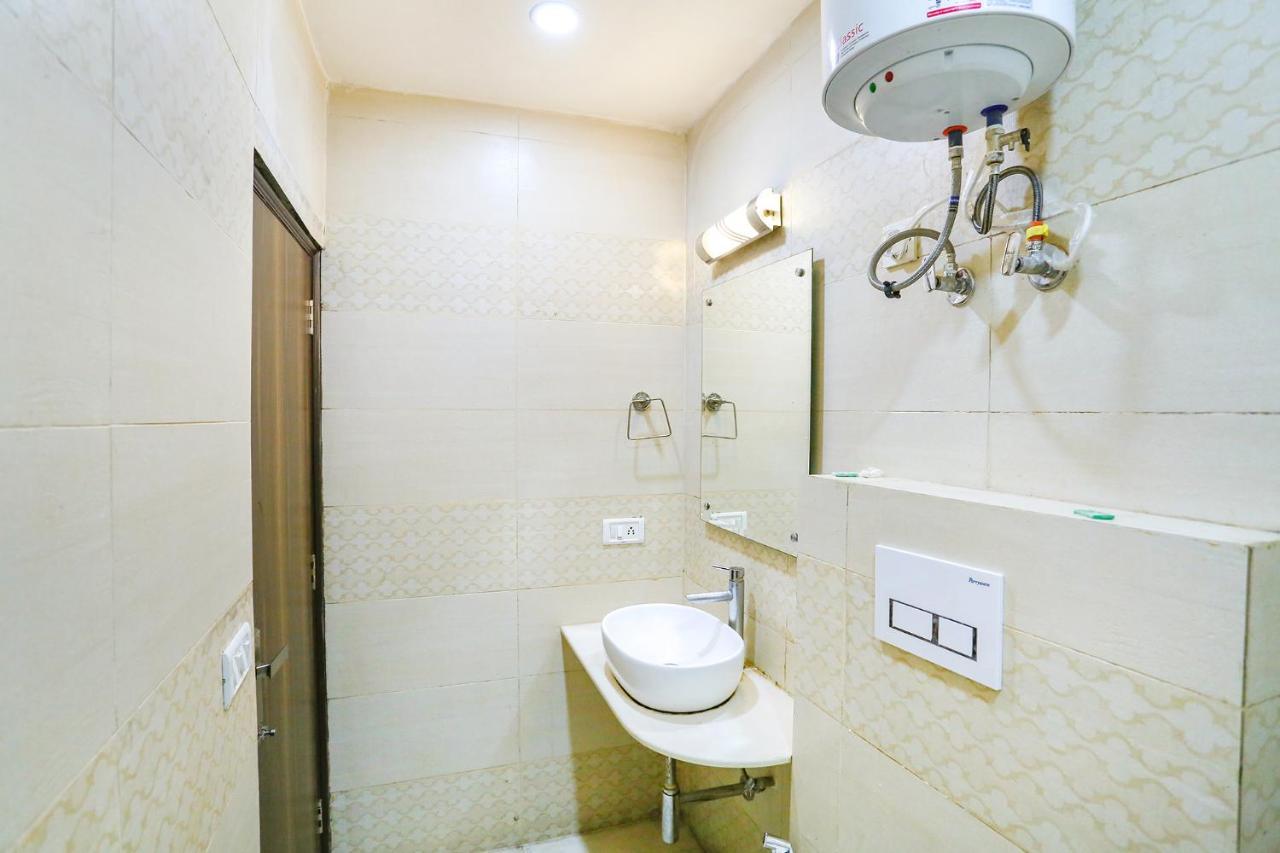 Fabhotel Jpm The Grand Bella - Nr Nehru Place Market 新德里 外观 照片