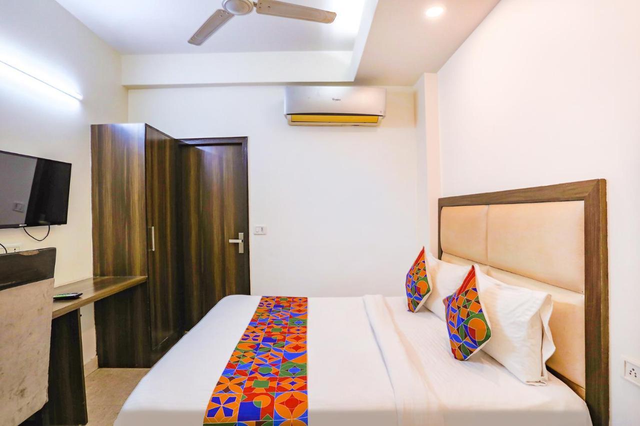 Fabhotel Jpm The Grand Bella - Nr Nehru Place Market 新德里 外观 照片