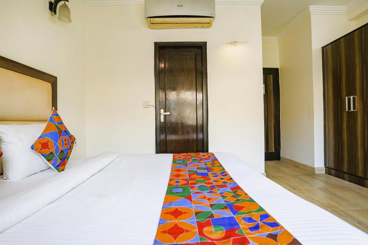 Fabhotel Jpm The Grand Bella - Nr Nehru Place Market 新德里 外观 照片